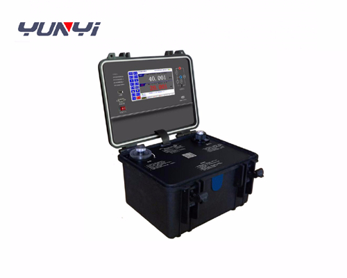 便攜式全自動(dòng)壓力檢定系統(tǒng)