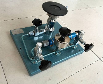 重力加速度對活塞式壓力計準(zhǔn)確性的影響