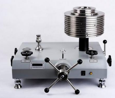 活塞壓力計(jì)操作應(yīng)注意什么？