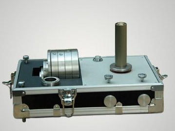 浮球壓力計(jì)使用的注意事項(xiàng)及保養(yǎng)？