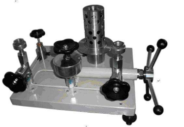 活塞式壓力計(jì)檢定壓力表漏油怎么辦？