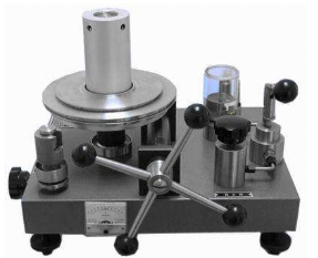 活塞式壓力計(jì)使用步驟有哪些？