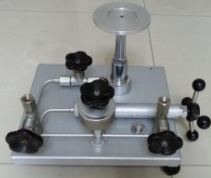 活塞壓力計的工作原理,結(jié)構(gòu)類型,誤差因素介紹